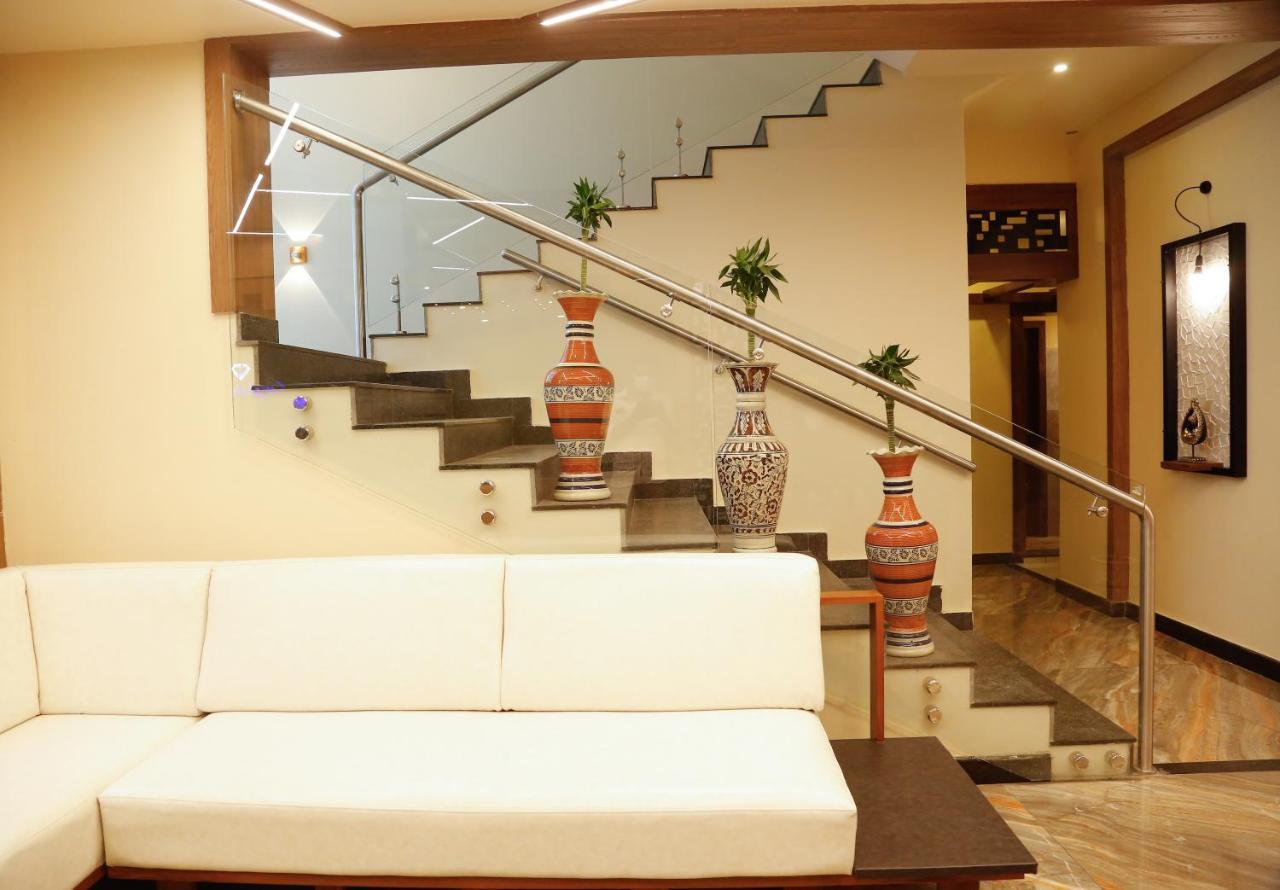 Hotel Crystals Cove Thekkady Ngoại thất bức ảnh