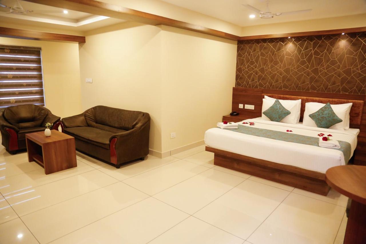 Hotel Crystals Cove Thekkady Ngoại thất bức ảnh