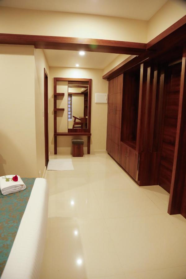 Hotel Crystals Cove Thekkady Ngoại thất bức ảnh